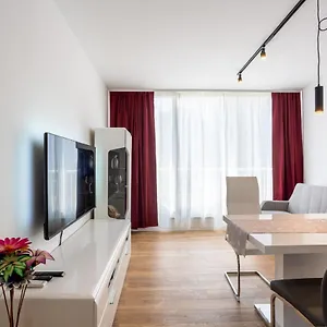 Royal Luxe Apartment